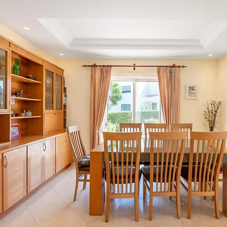 Captivating 600m To Vau Villa Portimao