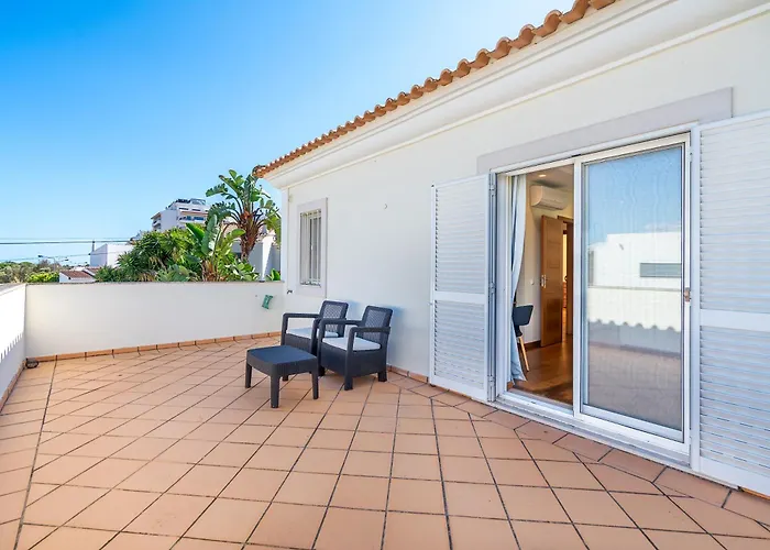 Villa Captivating 600m To Vau *